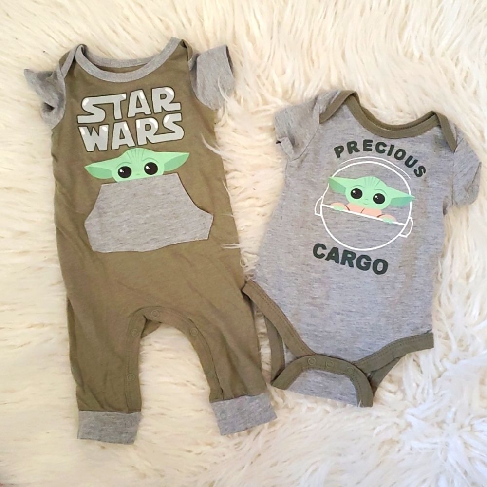 5/$30 Star Wars Green and Gray Bodysuit Onesie - 0-3M (NWOT)